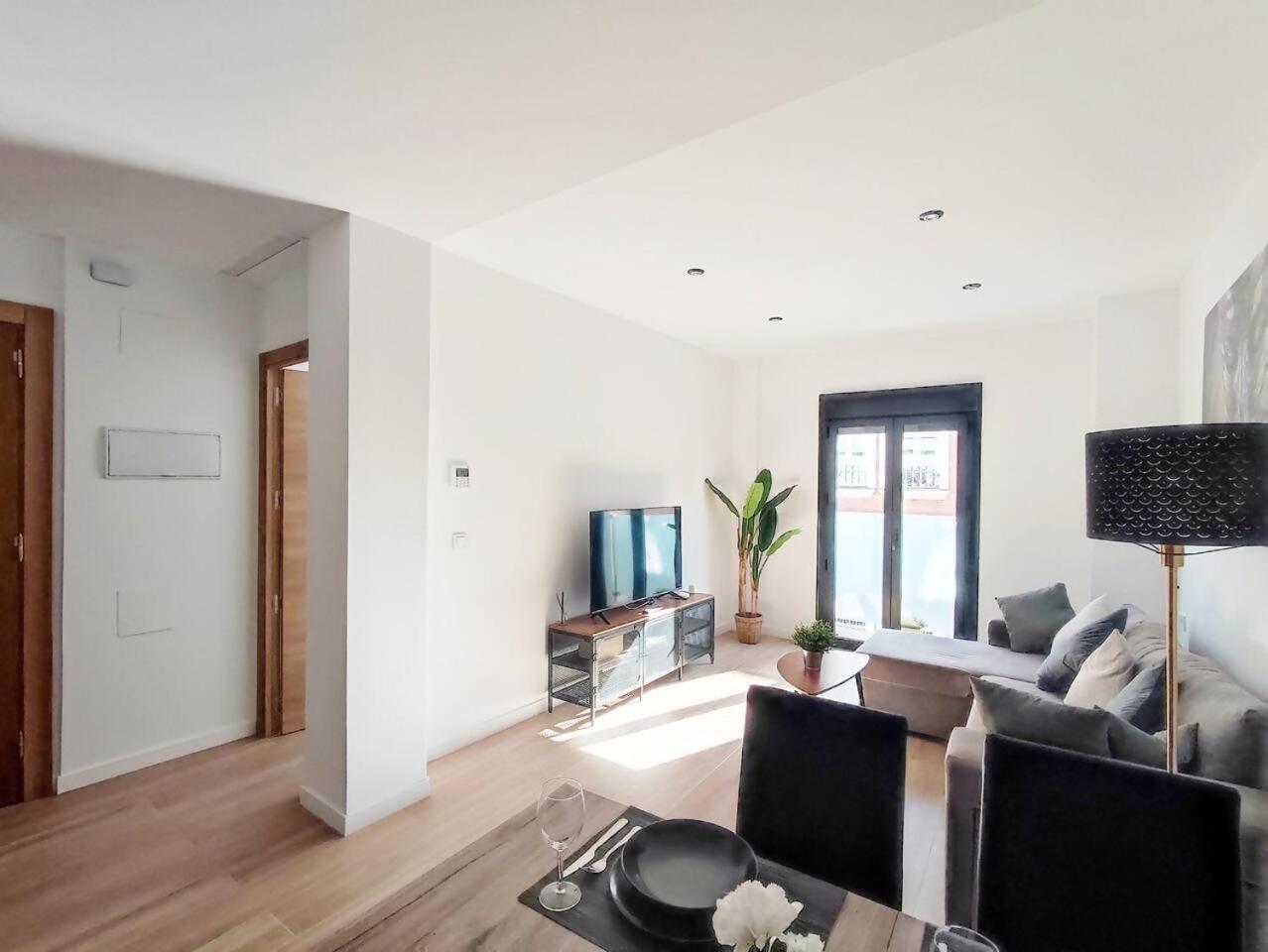 Ohana Home 3 Malaga Ngoại thất bức ảnh