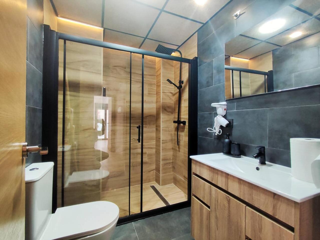 Ohana Home 3 Malaga Ngoại thất bức ảnh